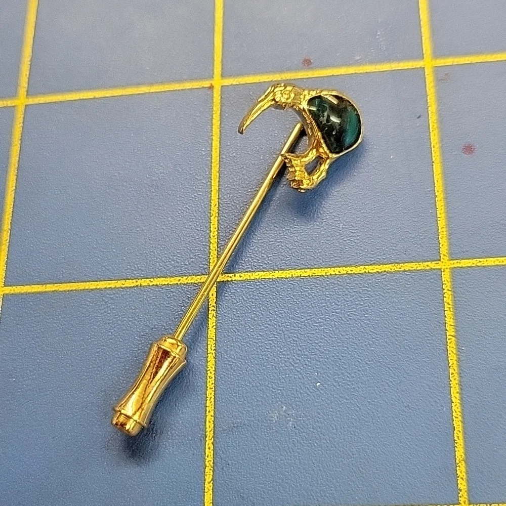 Bird w Green Stone Body Vintage Stick 1.75" Pin Gold Tone - Picture 1 of 2